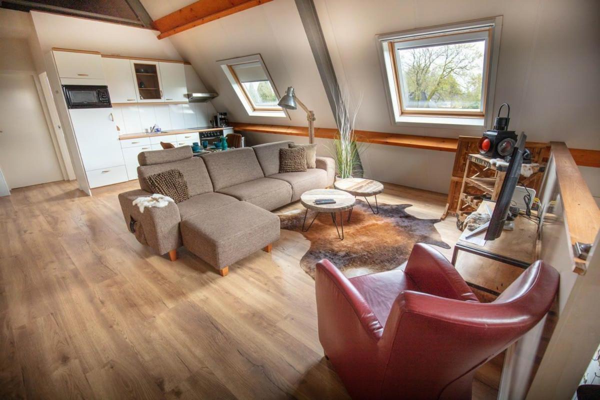 Vakantiehuis De Drie Bruggen ファルケンスワールト エクステリア 写真